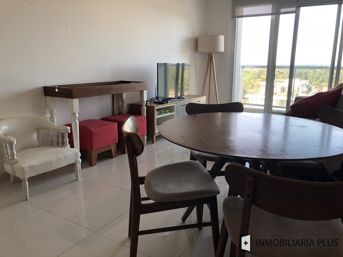 Apartamento ID.1027 - Alquiler de apartamento con piscinas, saunas, en Punta del Este entre los 2 Shopping a 2 minutos de la playa