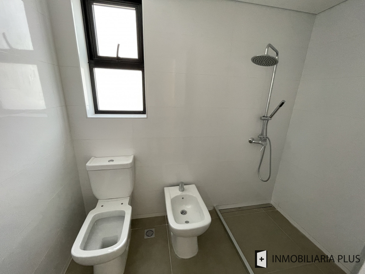 Apartamento ID.944 - Alquiler de Apto 2 Dormitorios con Gym, Cowork, Barbacoa, Parrilleros, Juegos infantiles y Más en Tres Cruces