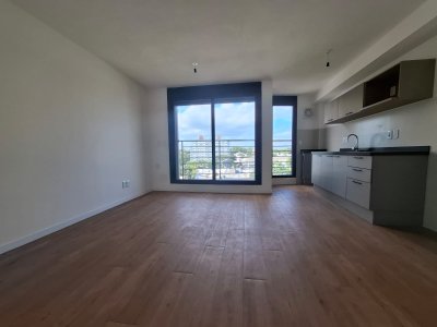  Alquiler de Apartamento de 2 Dormitorios en La Unión de Montevideo con Gym, Barbacoa y más