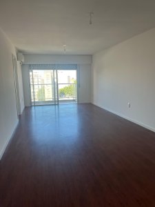  Alquiler de Apartamento de 2 dormitorios con garaje en Cordón Sur