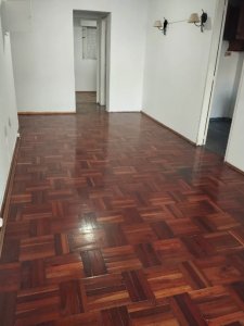  Alquiler de apartamento en el centro con 2 dormitorios con balcón a la calle en Montevideo