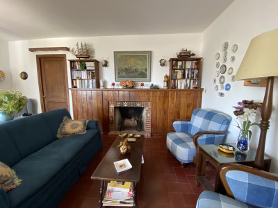  Alquiler de Apartamento de 3 Dormitorios, Garaje y 2 Baños en la península de Punta del Este