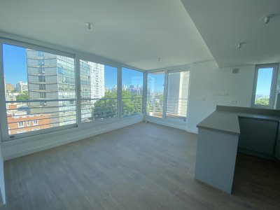  Venta de Apartamento de 2 dormitorios en Pocitos con terraza en Montevideo