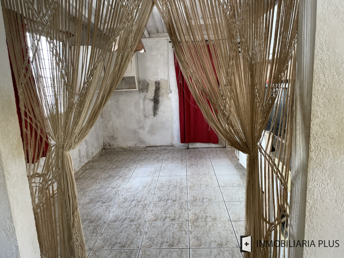 Casa ID.1216 - Venta de Casa con 520 m2 de Terreno esquina en Santa Ana Canelones a pasos de la Playa y la Av. Principal