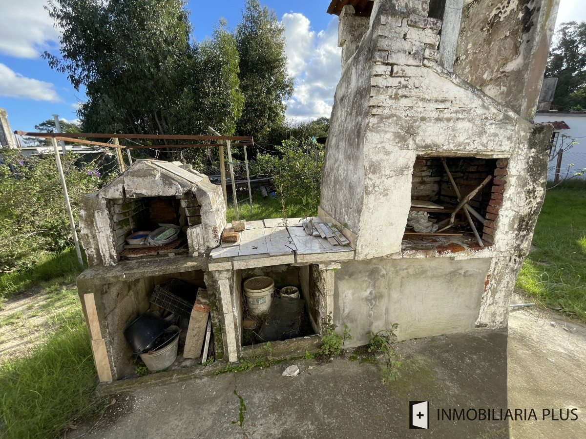 Casa ID.1216 - Venta de Casa con 520 m2 de Terreno esquina en Santa Ana Canelones a pasos de la Playa y la Av. Principal