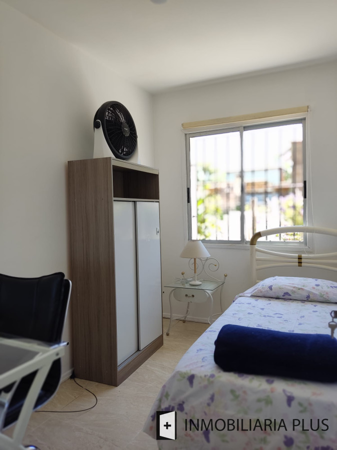 Casa ID.1114 - Alquiler de Casa Anual o Invernal en el tesoro con 2 dormitorios en la barra de Punta del Este