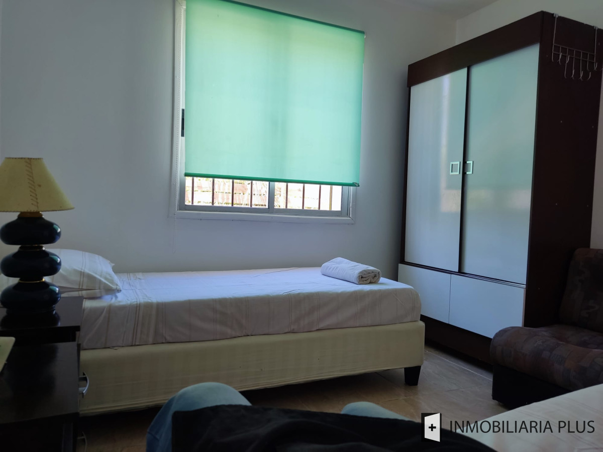 Casa ID.1114 - Alquiler de Casa Anual o Invernal en el tesoro con 2 dormitorios en la barra de Punta del Este