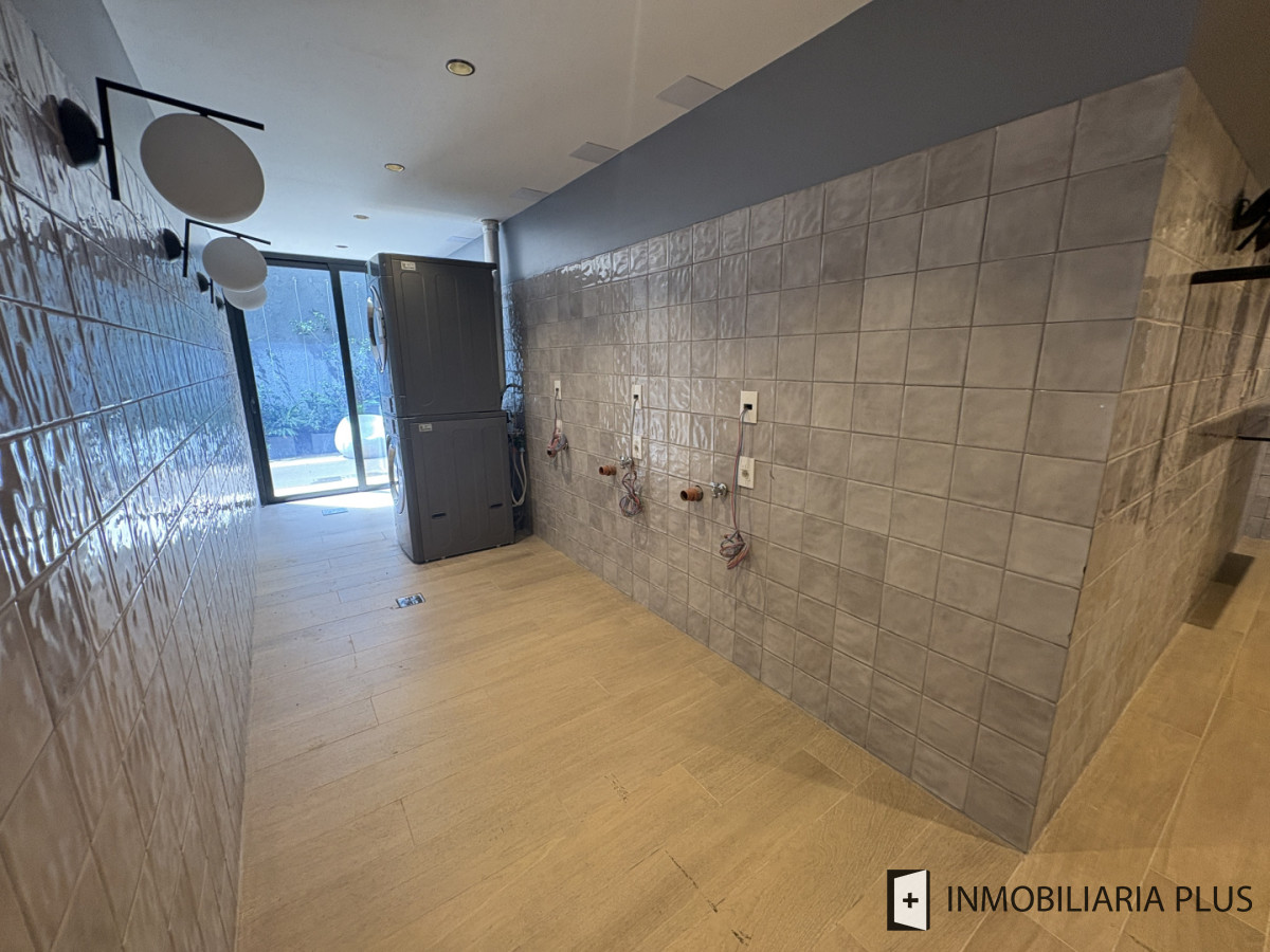 Apartamento ID.1681 - Alquiler de Apartamento de 2 dormitorios con garaje, gym, barbacoa, cowork y más en Tres Cruces Montevideo