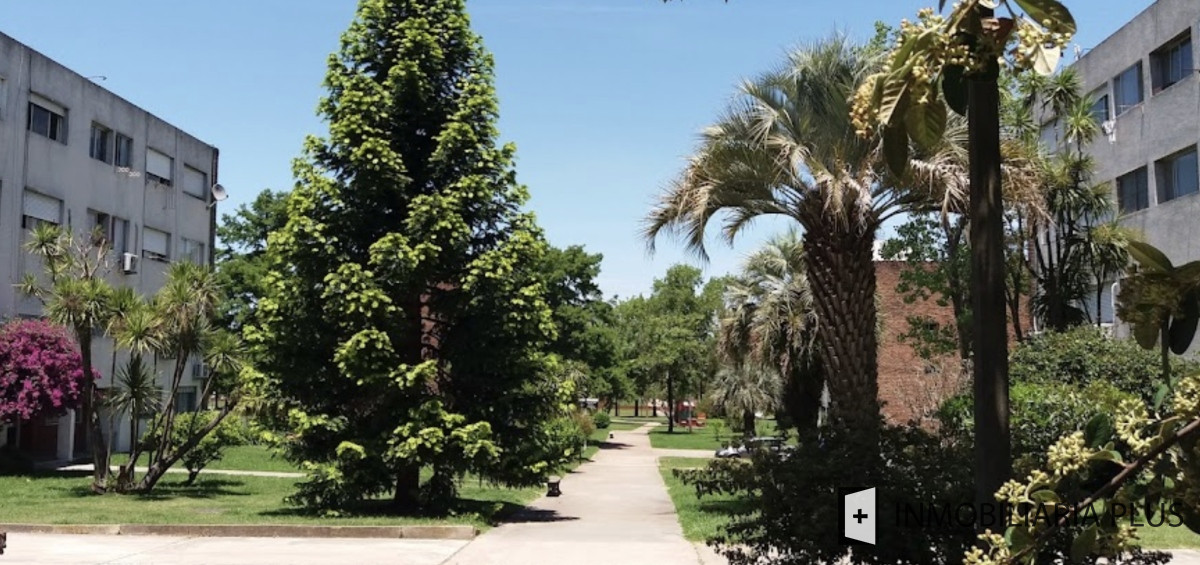 Apartamento ID.1212 - Apartamento en Venta de 3 Dormitorios con renta a pasos del Antel Arena en Villa Española Montevideo