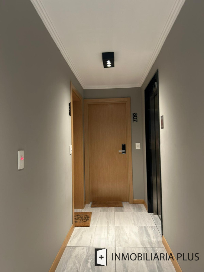 Apartamento ID.1090 - Apartamento en Alquiler de 1 Dormitorio con Piscinas, Gym, Barbacoas, Parrillero y más en Malvín