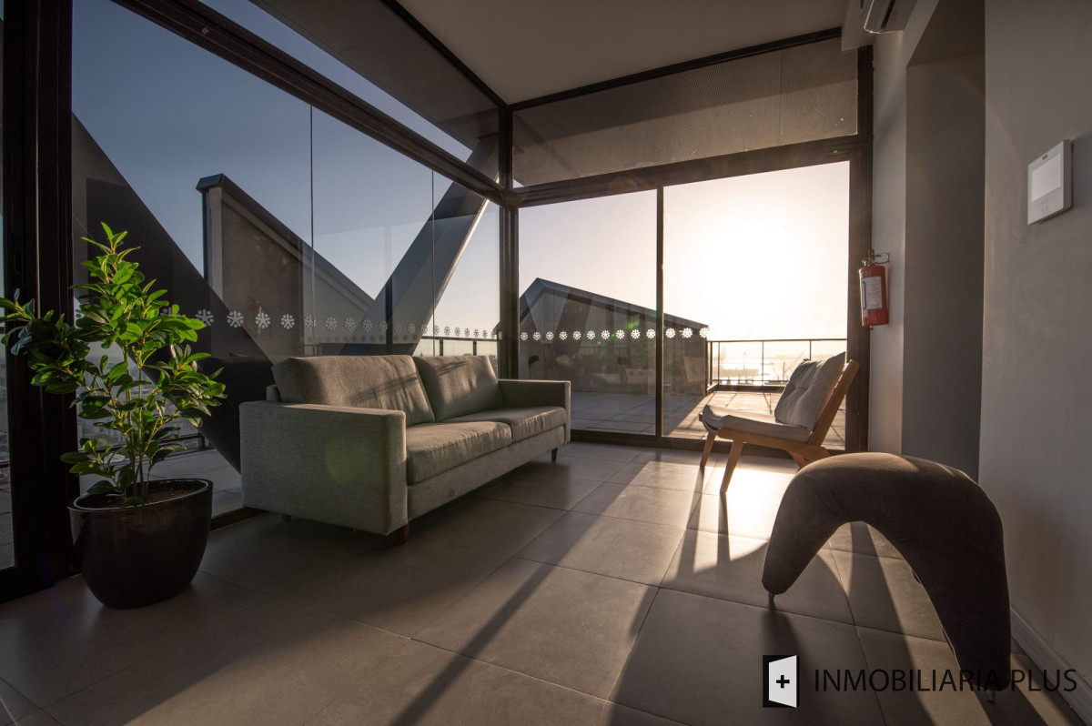 Apartamento ID.526 - Venta de Apartamento 2 Dormitorios con Garaje Barbacoa, Multicancha y más en Tres Cruces C807-1605P
