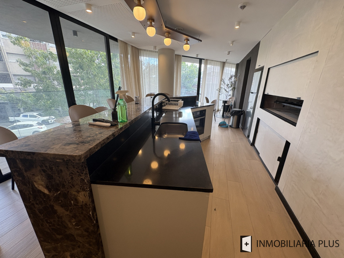 Apartamento ID.1681 - Alquiler de Apartamento de 2 dormitorios con garaje, gym, barbacoa, cowork y más en Tres Cruces Montevideo