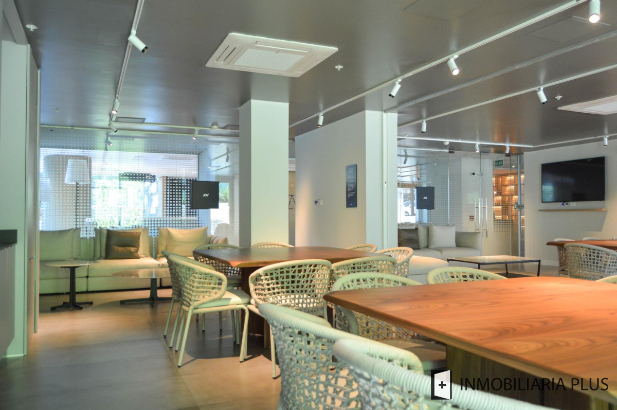 Apartamento ID.1742 - Venta de Apartamento de 2 dormitorios en Pocitos con terraza en Montevideo