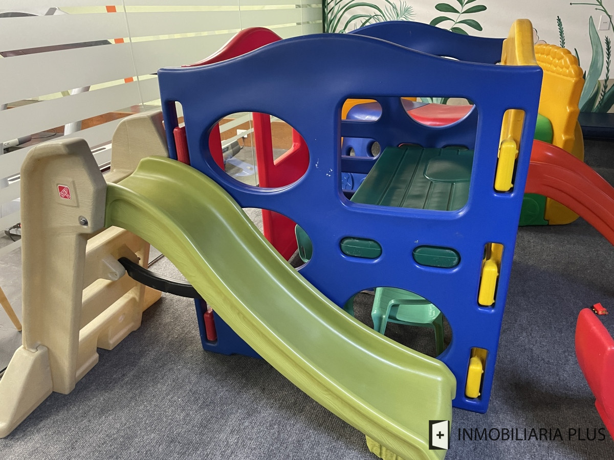 Apartamento ID.1314 - Alquiler de apartamento frente a la playa en Mansa con 4 Dormitorios, 4 Baños, con Parrillero, Gym, Juegos Infantiles, Garaje y más en Punta del Este