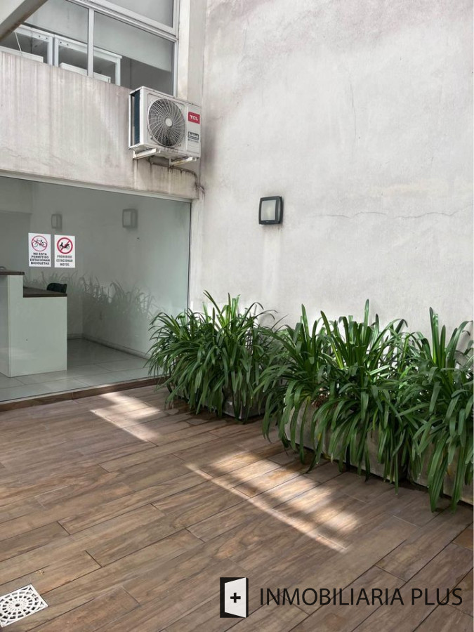 Apartamento ID.1402 - Alquiler de monoambiente frente al World Trade Center Montevideo