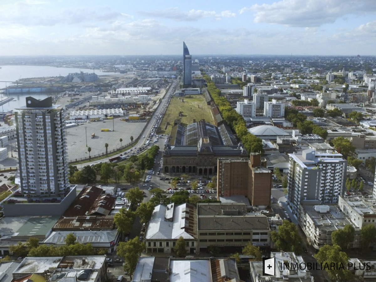 Apartamento ID.2 - Venta de Apartamento En El Centro Con Todos Los Servicios Frente A La Bahía De Montevideo P