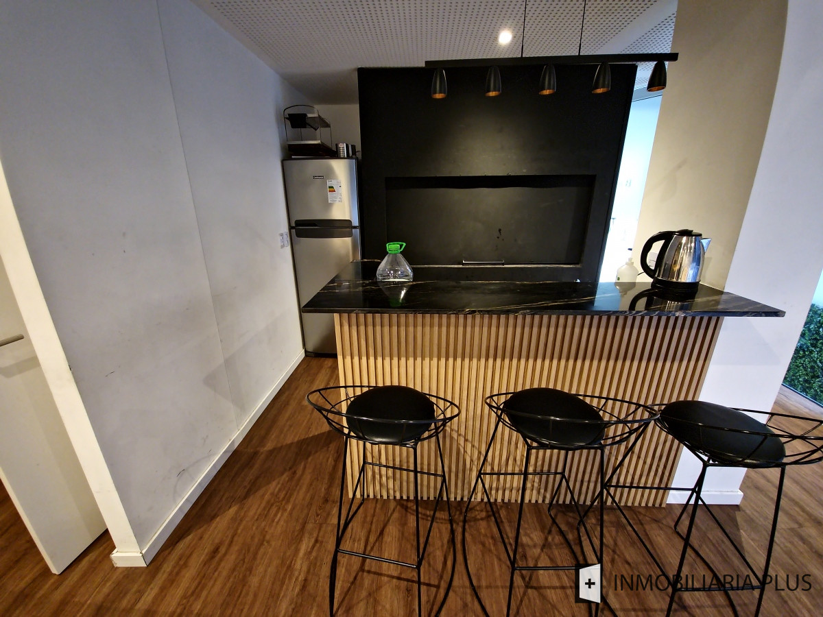 Apartamento ID.1034 - Venta de Apto a estrenar en Larrñaga con servicios barbacoa, vigilancia y más