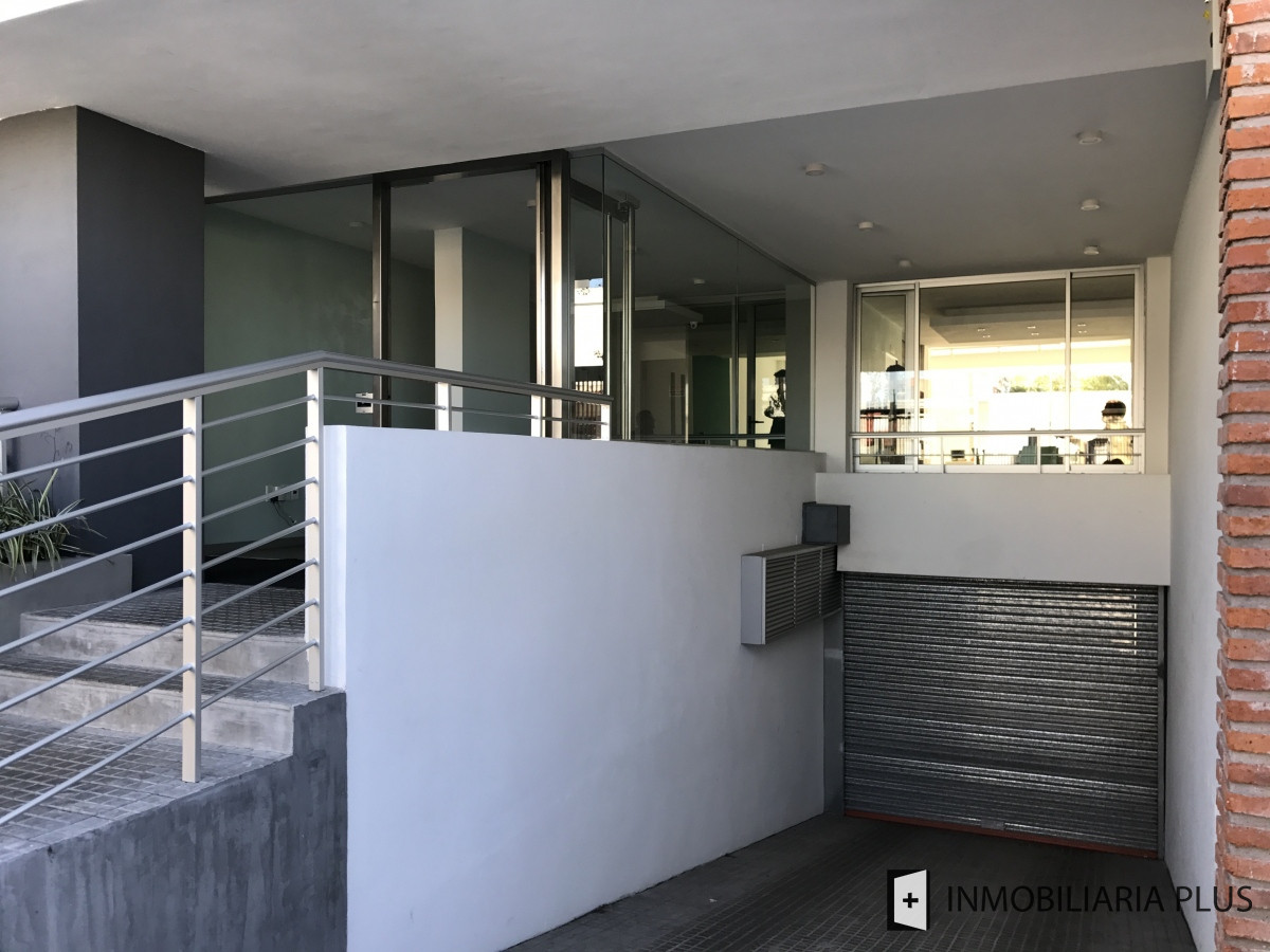 Apartamento ID.386 - Alquiler de Apartamento 2 Dormitorios en La Blanqueada  C844-804P