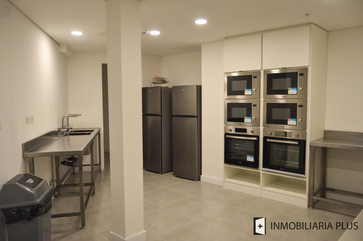 Apartamento ID.1742 - Venta de Apartamento de 2 dormitorios en Pocitos con terraza en Montevideo