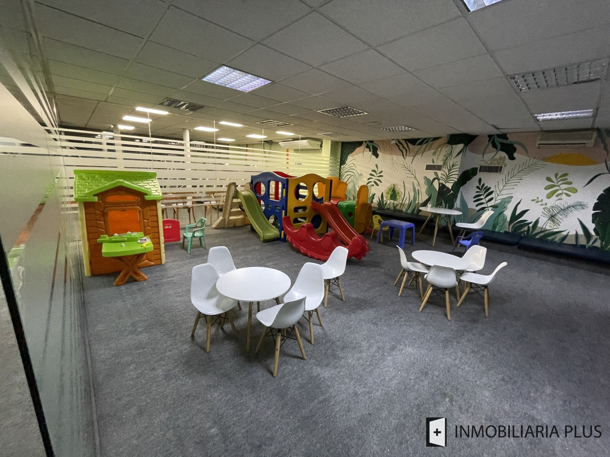 Apartamento ID.1314 - Alquiler de apartamento frente a la playa en Mansa con 4 Dormitorios, 4 Baños, con Parrillero, Gym, Juegos Infantiles, Garaje y más en Punta del Este