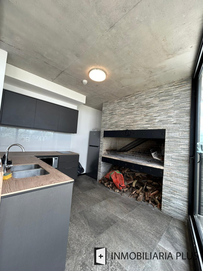 Apartamento ID.1090 - Apartamento en Alquiler de 1 Dormitorio con Piscinas, Gym, Barbacoas, Parrillero y más en Malvín