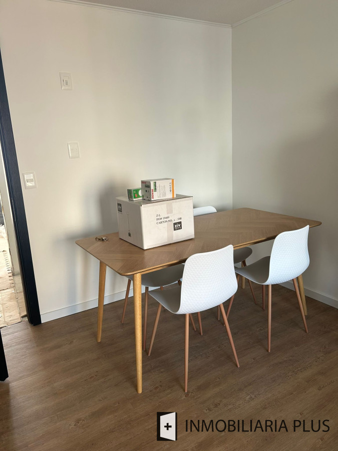 Apartamento ID.577 - Venta de Apto a estrenar en piso 8 de 2 Dormitorios en 3 Cruces con barbacoa, piscina y más C978-801
