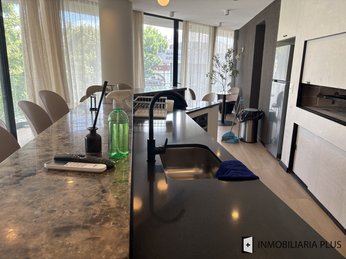 Apartamento ID.1681 - Alquiler de Apartamento de 2 dormitorios con garaje, gym, barbacoa, cowork y más en Tres Cruces Montevideo