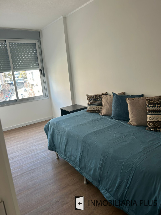 Apartamento ID.577 - Venta de Apto a estrenar en piso 8 de 2 Dormitorios en 3 Cruces con barbacoa, piscina y más C978-801