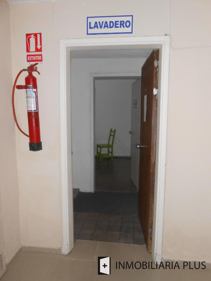 Apartamento ID.1026 - Apartamento en Venta de 3 Dormitorios frente al Mar y los dedos en la Península de Punta del Este