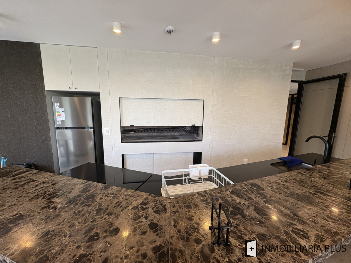 Apartamento ID.1681 - Alquiler de Apartamento de 2 dormitorios con garaje, gym, barbacoa, cowork y más en Tres Cruces Montevideo