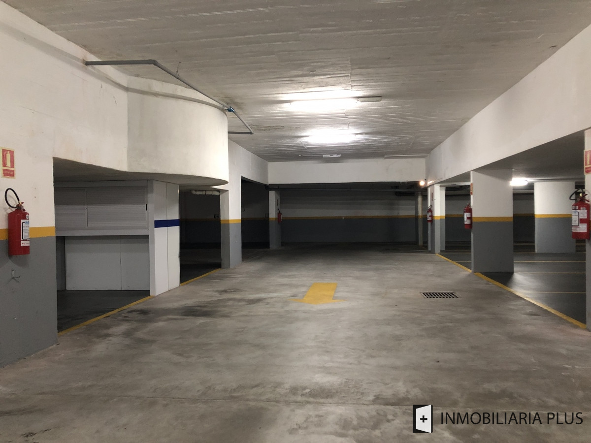 Apartamento ID.601 - Venta de Apartamento en la Península de Punta del Este con Garaje, Piscina climatizada, Gym y más C975206