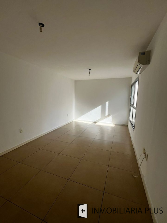 Apartamento ID.1402 - Alquiler de monoambiente frente al World Trade Center Montevideo