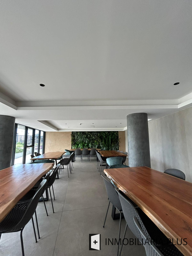 Apartamento ID.1090 - Apartamento en Alquiler de 1 Dormitorio con Piscinas, Gym, Barbacoas, Parrillero y más en Malvín
