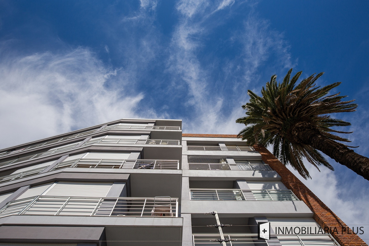 Apartamento ID.1130 - Apartamento en Venta de 1 Dormitorio con barbacoa en la Blanqueada de Montevideo
