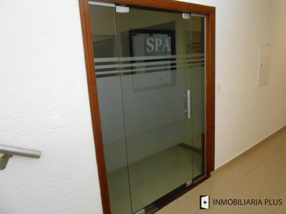 Apartamento ID.1026 - Apartamento en Venta de 3 Dormitorios frente al Mar y los dedos en la Península de Punta del Este