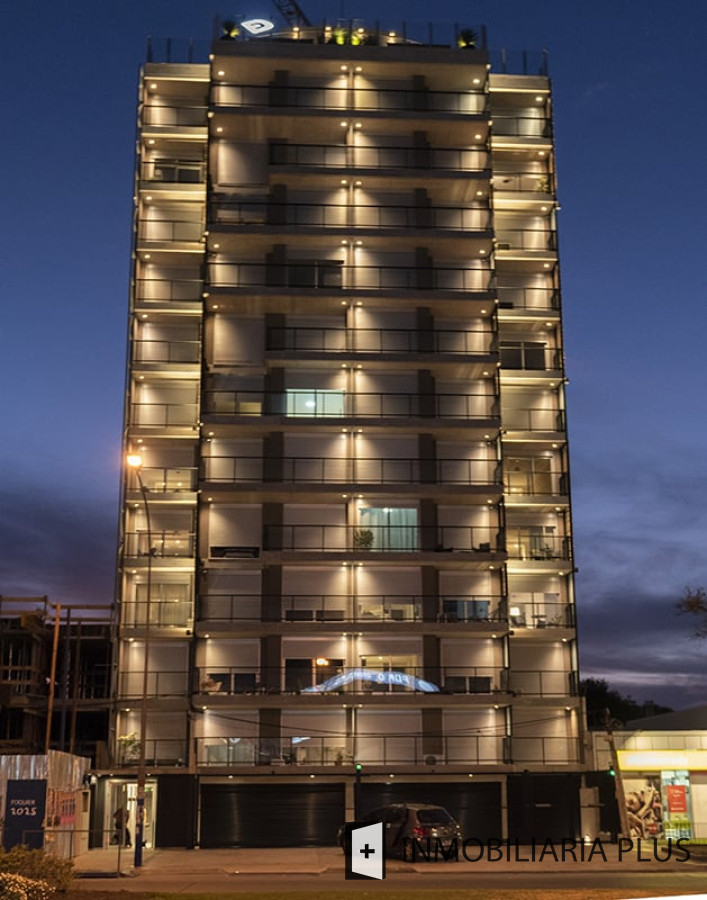 Apartamento ID.1354 - Venta de Apto nuevo con 2 Dormitorios en Tres Cruces con Barbacoa, Parrilleros, Gym y más amenities en Montevideo