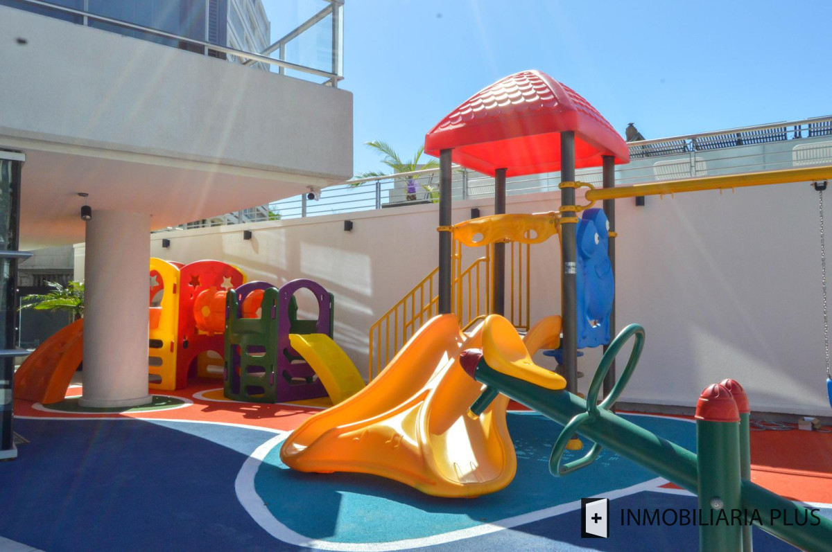 Apartamento ID.1742 - Venta de Apartamento de 2 dormitorios en Pocitos con terraza en Montevideo