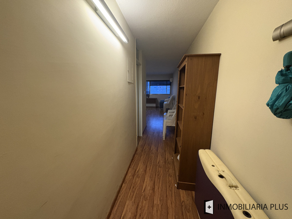 Oficina ID.1509 - Alquiler de Oficina o Consultorio en el Centro de Montevideo