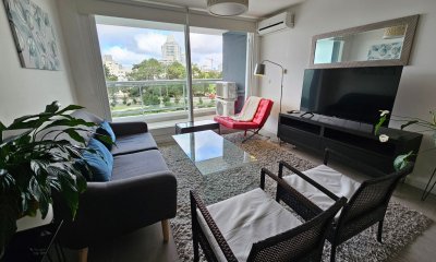 Venta Hermoso apartamento Roosevelt, 1 dorm en suite, toilette, gge, excelentes servicios!