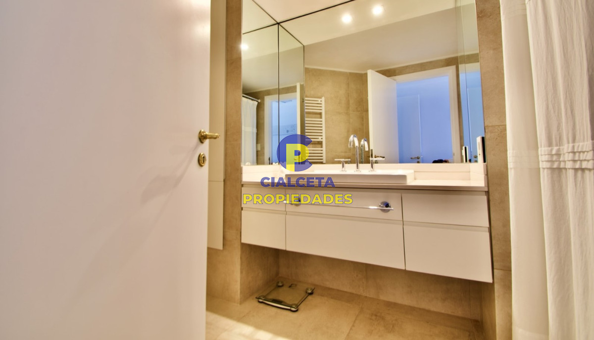 Apartamento ID.320 - Espectacular apto cerca de la Barra