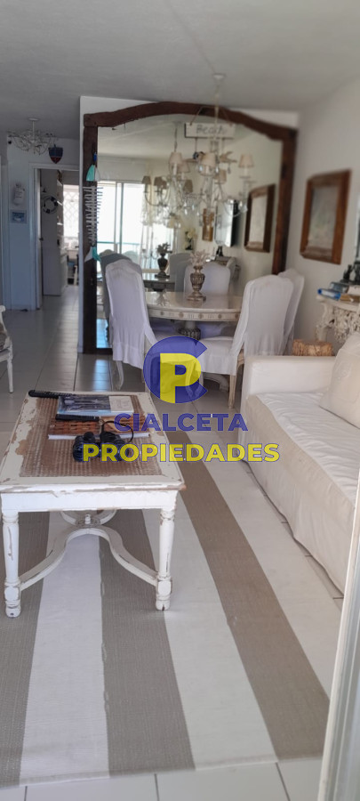 Apartamento ID.555 - ALQUILER FRENTE AL MAR 