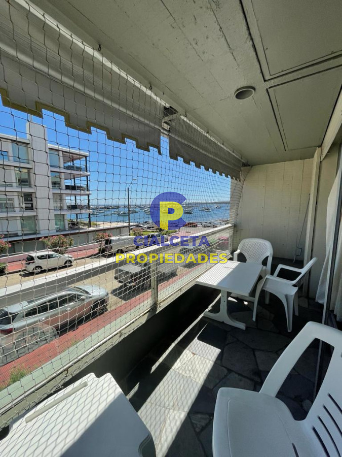 Apartamento ID.379 - Apto frente al puerto