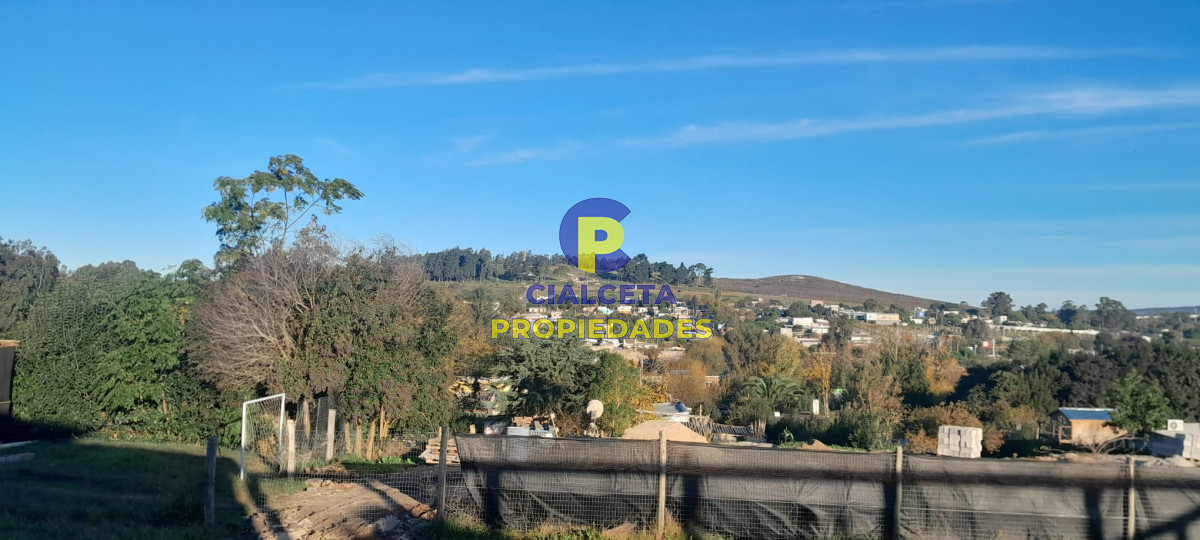 CASA  CIUDAD DE MINAS - GoPunta - Portal Inmobiliario de Punta del Este - Maldonado