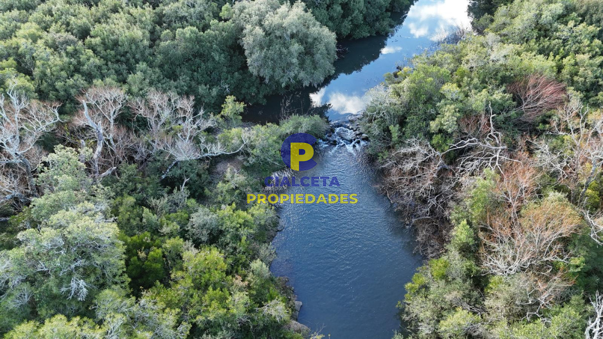 Chacra ID.571 - 3 hectáreas en Pueblo Edén con arroyo y monte nativo