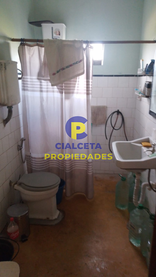 Chacra ID.270 - 13 hectáreas y media con casa y aguada  permanente