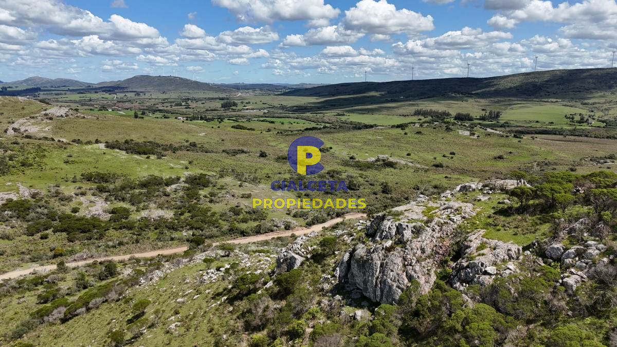 Chacra ID.533 - Chacra de 3 hectáreas financiada a 28 minutos de San Carlos
