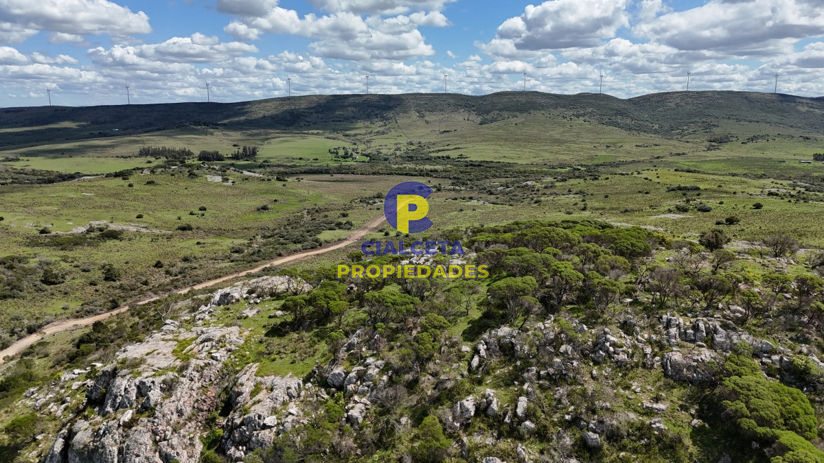 Chacra ID.533 - Chacra de 3 hectáreas financiada a 28 minutos de San Carlos
