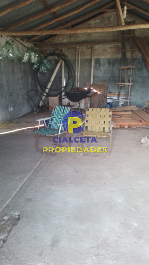 Chacra ID.270 - 13 hectáreas y media con casa y aguada  permanente