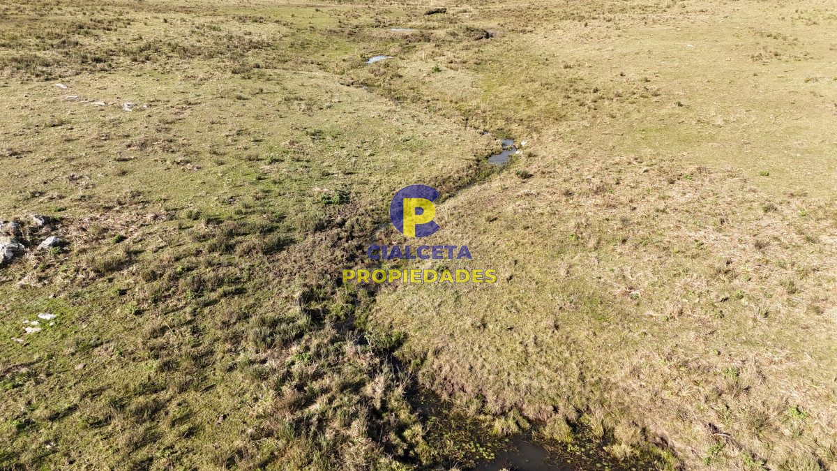 Chacra ID.463 - 7 hectáreas en Lavalleja, entrando por Villa Serrana