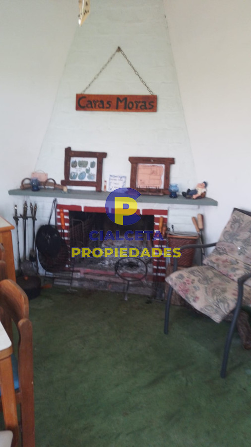 Chacra ID.270 - 13 hectáreas y media con casa y aguada  permanente
